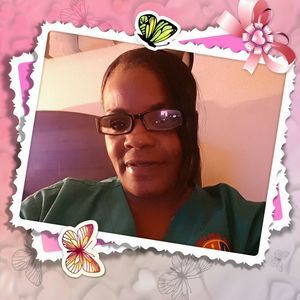 Meet your Posher, Nadra